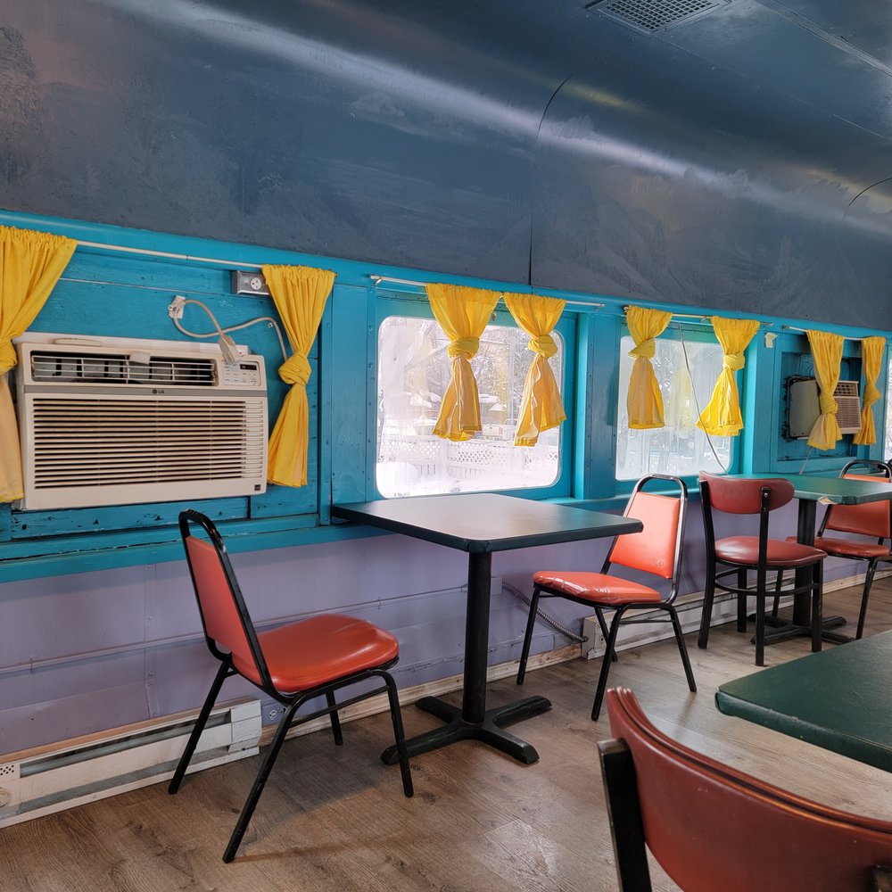 El Niño - Inside (in winter) - Salvadoran Near Me - Ketchum, Idaho