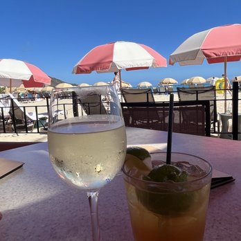 Mai Tai Bar - Drinks - Cocktail Bars Near Me - Honolulu, Hawaii