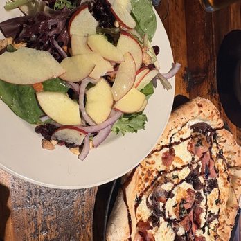 Mount Shasta Craft House - apple, cashew, onion, cranberry, blue cheese salad and a 12 inch pizza. we shared it and had plenty! - Salad Near Me - Mount Shasta, California Mount Shasta Craft House - apple, cashew, onion, cranberry, blue cheese salad and a 12 inch pizza. we shared it and had plenty! - Salad Near Me - Mount Shasta, California
