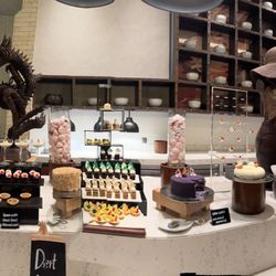 Goji Kitchen + Bar - Dessert station