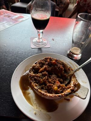 London's Pub & Grill by null