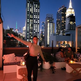 Sandbar Rooftop - More views - Cocktail Bars Near Me - New York, New York