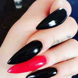 T & T Nails