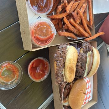 Spread Please - We got the sweet potato fries, the Hickory burger and two classics and came to El Segundo just for this. It did not disappoint. - Burgers Near Me - El Segundo, California Spread Please - We got the sweet potato fries, the Hickory burger and two classics and came to El Segundo just for this. It did not disappoint. - Burgers Near Me - El Segundo, California
