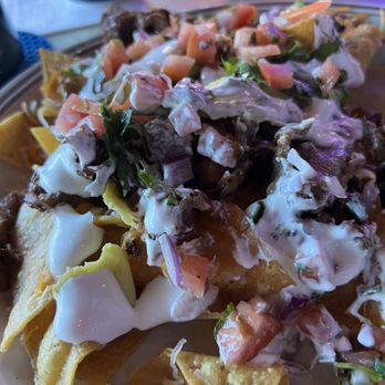 Quenchers - Beef nachos. - Sports Bars Near Me - Irving, Texas