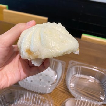 Bao'd Up - Sunset Valley - Bao was already soggy and the filling was leaking through the bun - Asian Fusion Near Me - Sunset Valley, Texas Bao'd Up - Sunset Valley - Bao was already soggy and the filling was leaking through the bun - Asian Fusion Near Me - Sunset Valley, Texas
