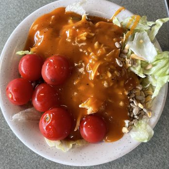 Lansky's - Salad bar - Pizza Near Me - Omaha, Nebraska