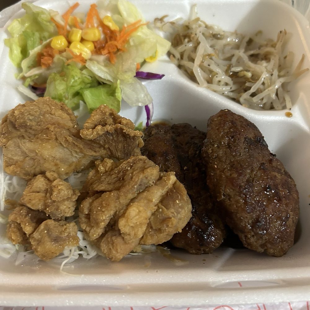 Hamburg steak with chicken karaage (rice not pictured) Hamburg steak with chicken karaage (rice not pictured)