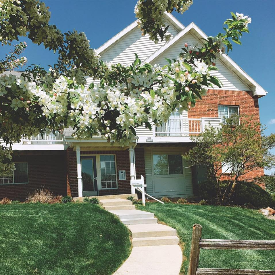 APPLETON PLACE APARTMENTS Updated May 2024 N92 W17358 Appleton Ave