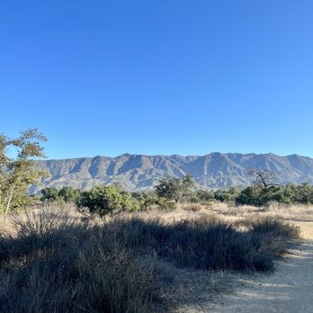 Ventura River Preserve - Nice view of Topatopap Mountains l. - Hiking Near Me - Ojai, California