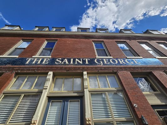 The Saint George Hotel by null