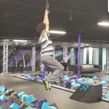 Sky Zone Trampoline Park - Trampoline Parks Near Me - Tacoma, Washington