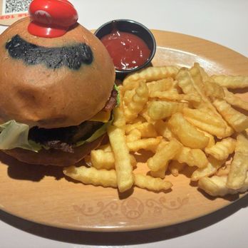 Toadstool Cafe - Delicious beef Mario burger with truffle fries !! - Burgers Near Me - Orlando, Florida Toadstool Cafe - Delicious beef Mario burger with truffle fries !! - Burgers Near Me - Orlando, Florida