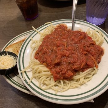 Ruby's Inn Restaurant - Spaghetti - American Near Me - Bryce Canyon, Utah Ruby's Inn Restaurant - Spaghetti - American Near Me - Bryce Canyon, Utah