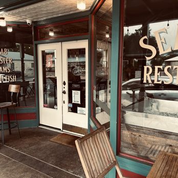 Martini's - Seafood Near Me - Fredericksburg, Texas