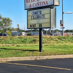 Plaza Los Panchos - Look for the sign!