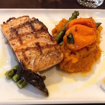La Verità - Grilled Salmon with mashed sweet potatoes and roasted vegetables - Italian Near Me - Dollard-des-Ormeaux, Quebec