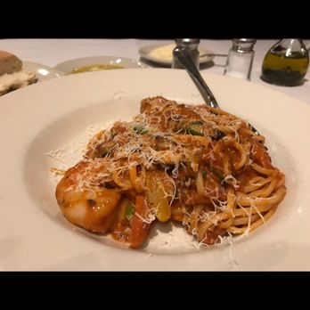 Francesca's Intimo - Italian Near Me - Lake Forest, Illinois