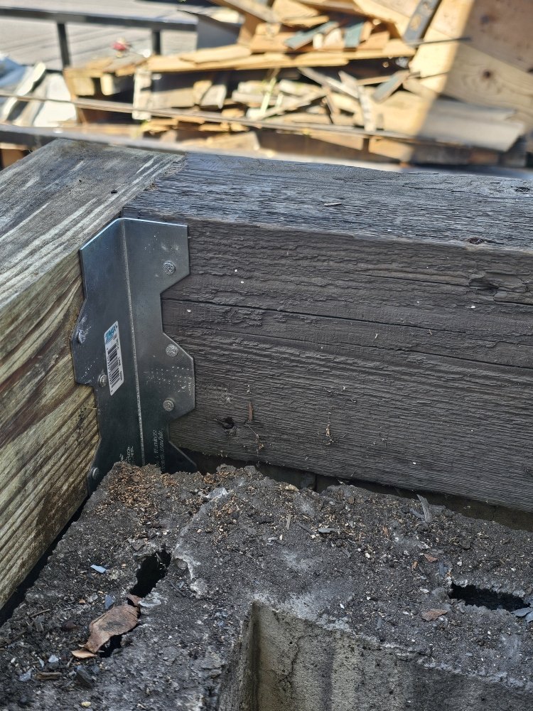 Slide of Lynn's Handyman Services