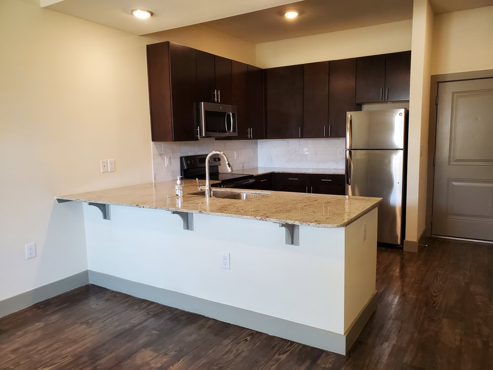 RESIDENTIAL & COMMERCIAL CLEANING Grand Prairie, Texas Office