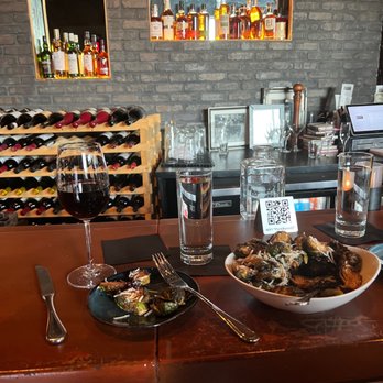 Gather in Jackson Hole - Yummy food & drinks. Great location! - New American Near Me - Jackson, Wyoming Gather in Jackson Hole - Yummy food & drinks. Great location! - New American Near Me - Jackson, Wyoming