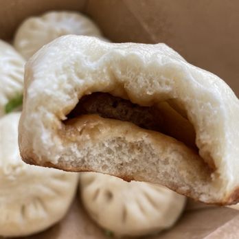 Yaletown Chinese Restaurant - the inside of a dumpling - Chinese Near Me - Vancouver, British Columbia Yaletown Chinese Restaurant - the inside of a dumpling - Chinese Near Me - Vancouver, British Columbia