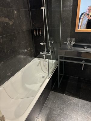 Dear Hotel Madrid by null