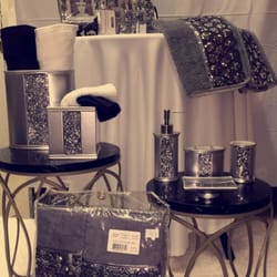 Paramount Decorators of Avenue U - One of the bathroom accessories!