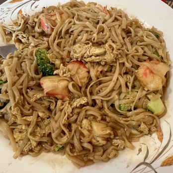 Thai O-Sha - Pad see Ew with krab (delish) - Thai Near Me - Westland, Michigan Thai O-Sha - Pad see Ew with krab (delish) - Thai Near Me - Westland, Michigan