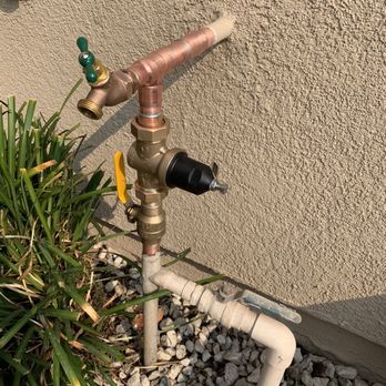 Sal Cal Plumbing and Drain - New ball valve and water pressure regulator - Plumbing Near Me - Corona, California Sal Cal Plumbing and Drain - New ball valve and water pressure regulator - Plumbing Near Me - Corona, California