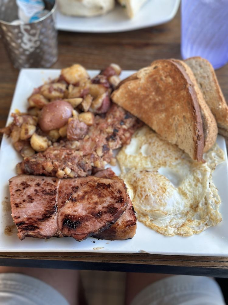 Katy's Cafe Logo