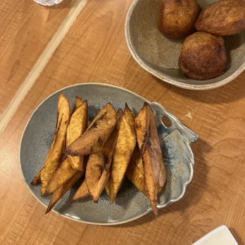 Golden Safari - Fried Plantain, sweet 4 pieces buns - African Near Me - Hayward, California
