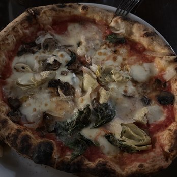Fabio On Fire - Pizza Near Me - Peoria, Arizona