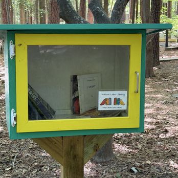 Hemlock Bluffs Nature Preserve - Little Free Library - Hiking Near Me - Cary, North Carolina Hemlock Bluffs Nature Preserve - Little Free Library - Hiking Near Me - Cary, North Carolina