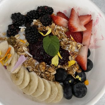 Parakeet Cafe - Coronado - Healthy Breakfast Bowl - Coffee & Tea Near Me - Coronado, California Parakeet Cafe - Coronado - Healthy Breakfast Bowl - Coffee & Tea Near Me - Coronado, California