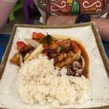 Khanittha im Werksviertel - Crispy chicken - Thai Near Me - Munich, BY