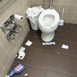 Dollar Tree - DISGUSTING USED PADS EVERYWHERE, DISGUSTING TOILET !!! THATS GAROSS AS HECK!!