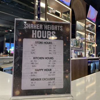 Five Iron Golf - Sports Bars Near Me - Shaker Heights, Ohio