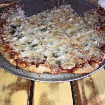 Fishtails - Sausage Pizza (Big) - American Near Me - Nancy, Kentucky
