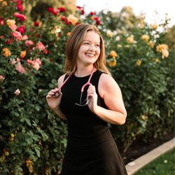 University Park World Peace Rose Garden - Beautiful portrait taken at the rose garden! DM @triptishoots on Instagram for rates