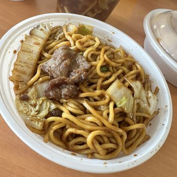 Hong Kong Restaurant - Beef lo mein - Chinese Near Me - Wake Forest, North Carolina Hong Kong Restaurant - Beef lo mein - Chinese Near Me - Wake Forest, North Carolina