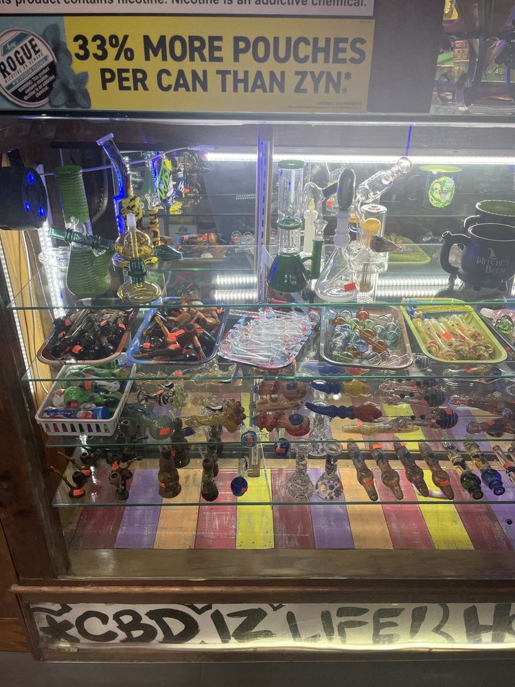 SMOKERS WORLD Updated September 2024 167 Bedford Ave, Brooklyn, New