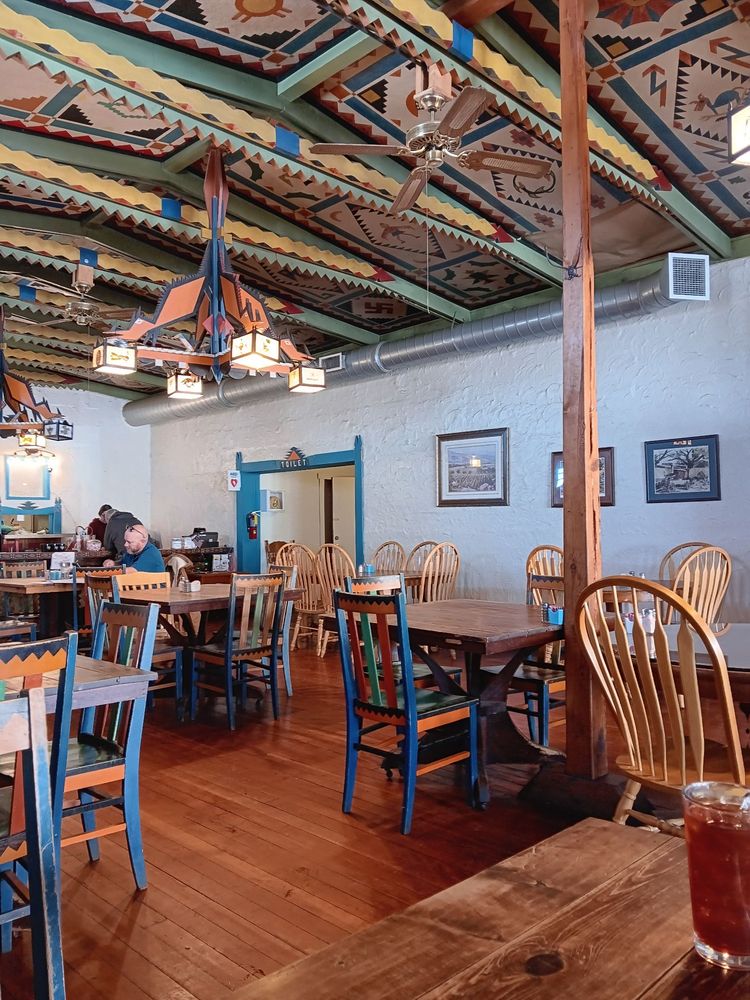 SHAFFER HOTEL Updated October 2024 54 Photos & 12 Reviews 103 W