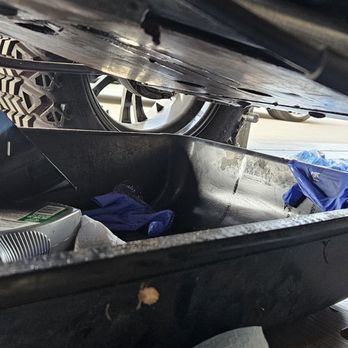 Cart Mart - Los Angeles - Oil leaking after rebuilt - Golf Cart Dealers Near Me - Northridge, California