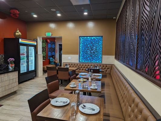 Chaat Bhavan Express by null