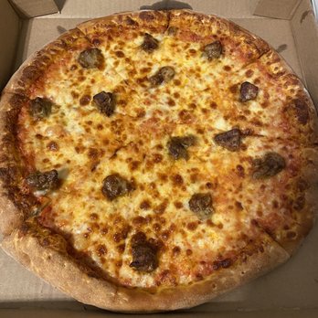 Curry & Pie - Lamb vindaloo pizza - Indian Near Me - Washington, DC, District of Columbia