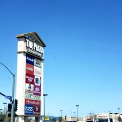 Plaza At Imperial Valley