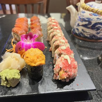 Jieyi Sushi - a variety of sushi - Japanese Near Me - Chicago, Illinois Jieyi Sushi - a variety of sushi - Japanese Near Me - Chicago, Illinois