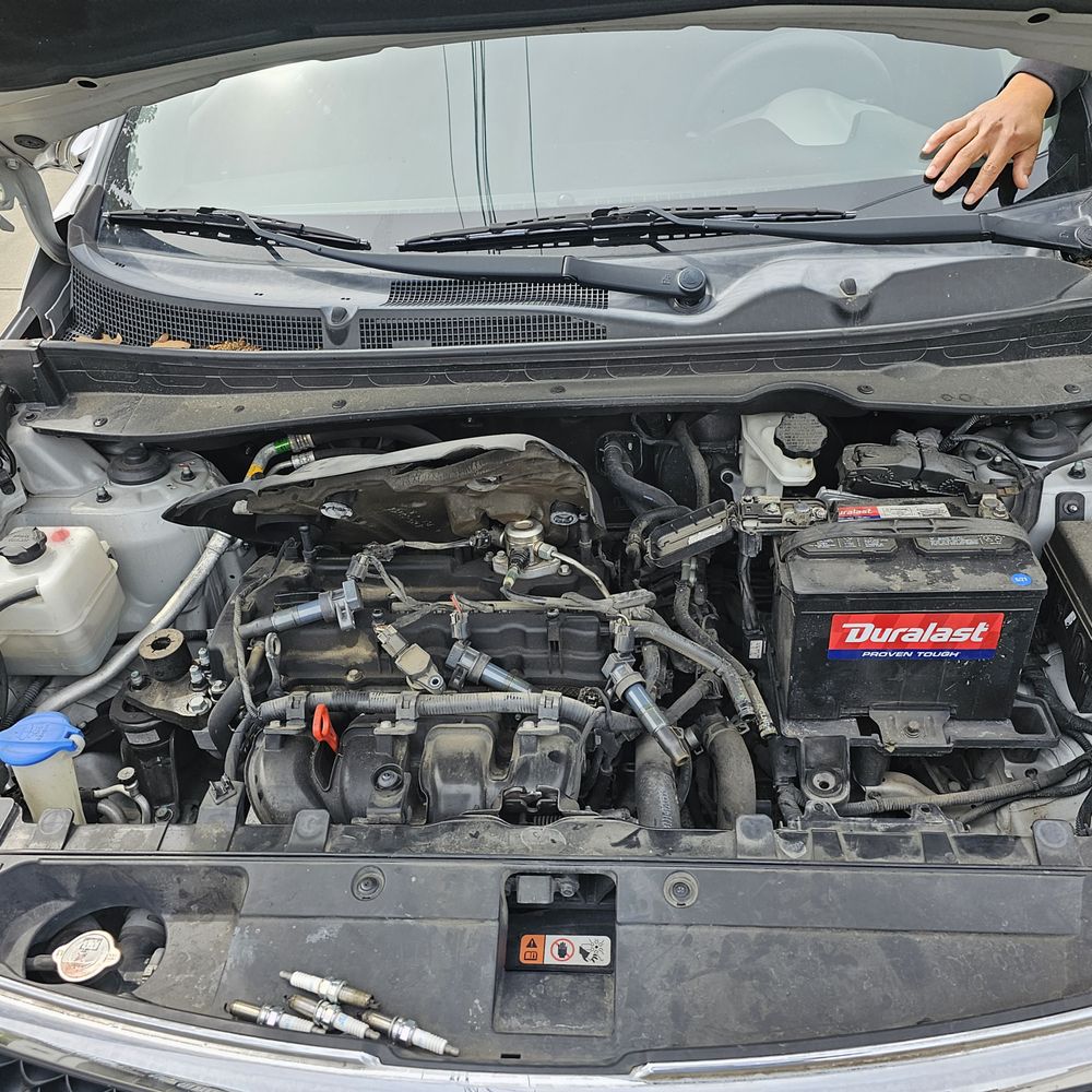 Napoli Indoor Kia - The engine is not properly put back. - Auto Repair Near Me - Milford, Connecticut Napoli Indoor Kia - The engine is not properly put back. - Auto Repair Near Me - Milford, Connecticut