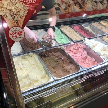Cold Stone Creamery - Ice Cream & Frozen Yogurt Near Me - Brandon, Florida